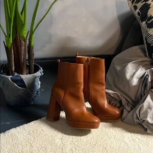 Report Tan Heeled Boots